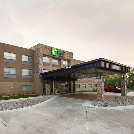 Holiday Inn Express & Suites - Portage By Ihg Bagian luar foto